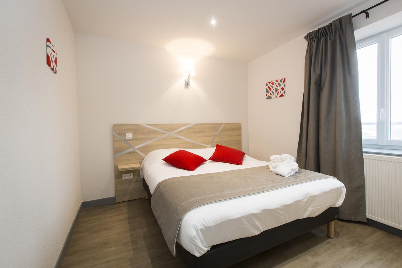 Le Relais Delys Hotel Saint-Remy-sur-Durolle Bagian luar foto